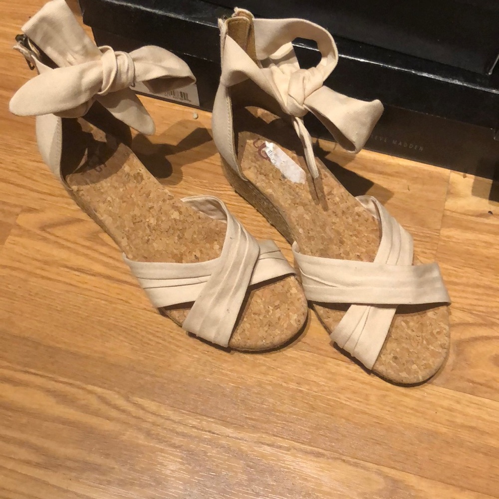 Summer shoes